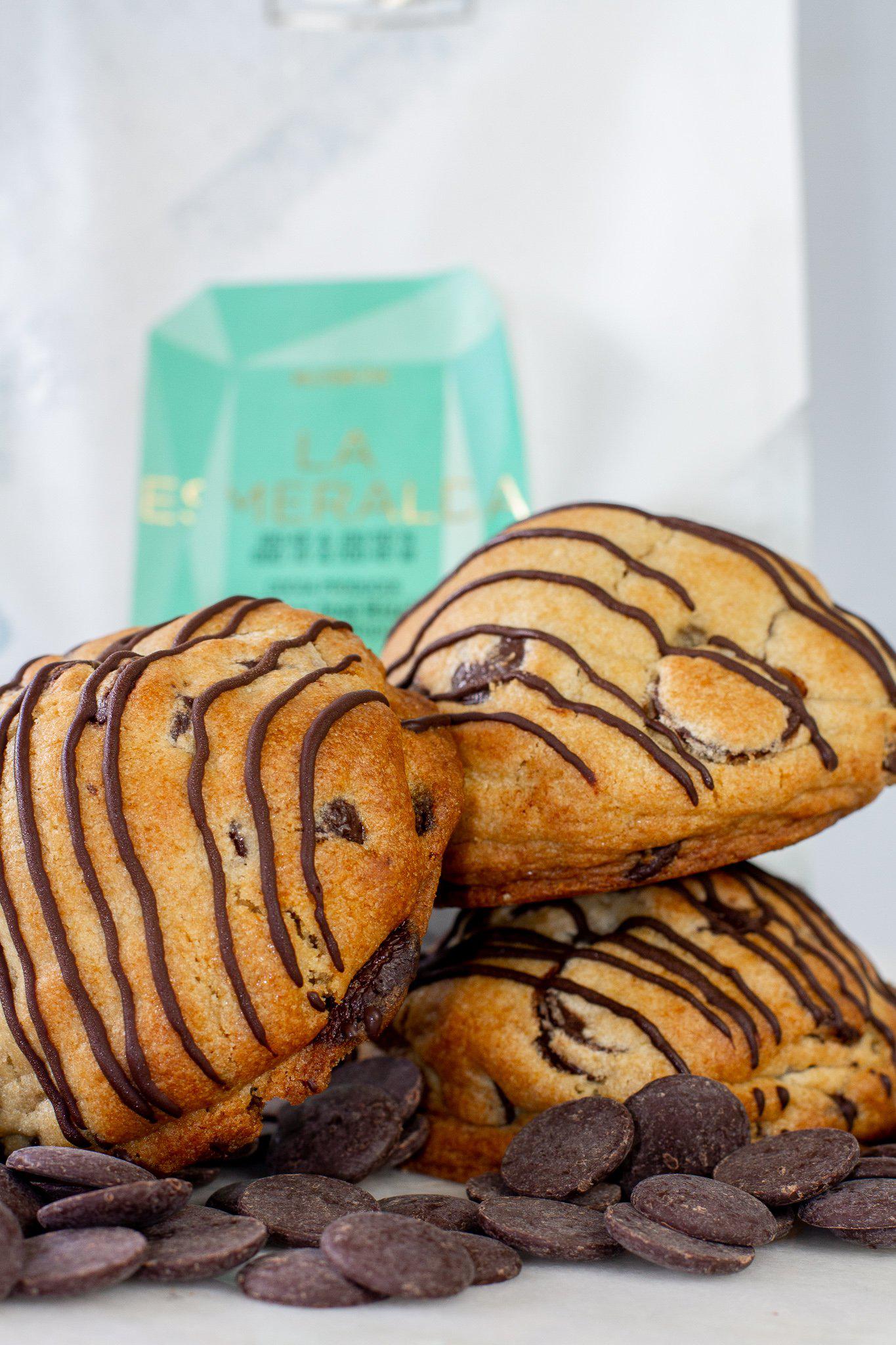 Rare Chocolate Dark Choc Chip 74% with Cacao Barry